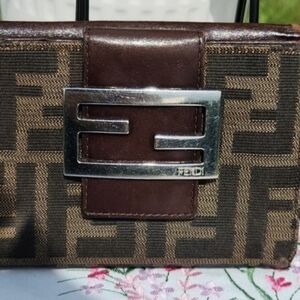 AUTHENTIC FENDI ZUCCA  Medium Wallet